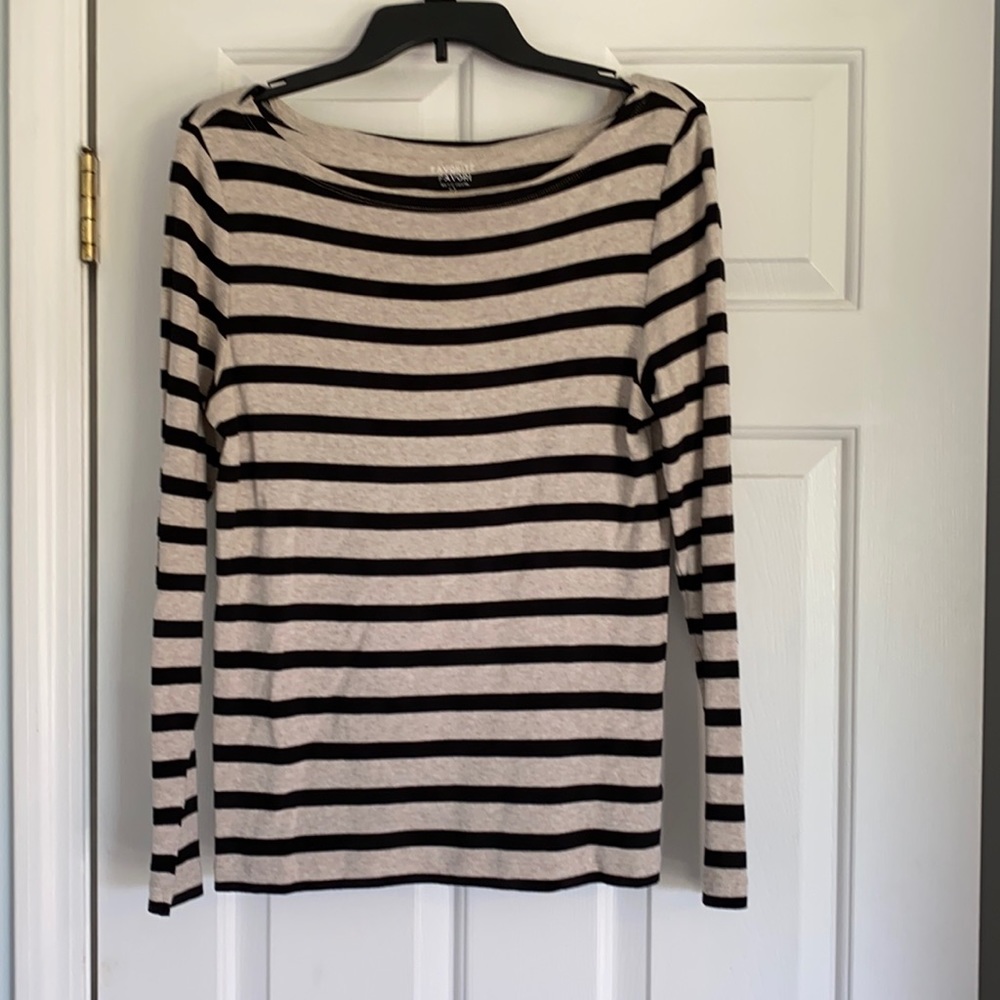Gap favorite t shirt